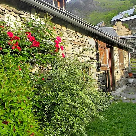 L'arcouli Bed & Breakfast Sers (Hautes-Pyrenees)